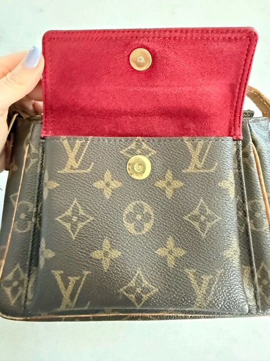 ✨ Louis Vuitton Viva Cite PM Monogram Shoulder Crossbody handbag ✨ - Picture 10 of 16